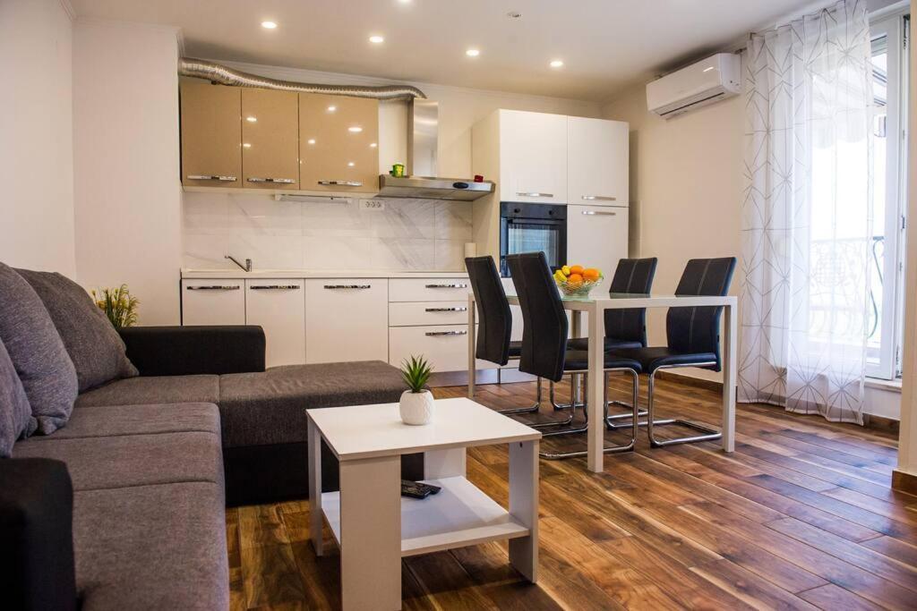 Apartment Faith สปลิท ภายนอก รูปภาพ